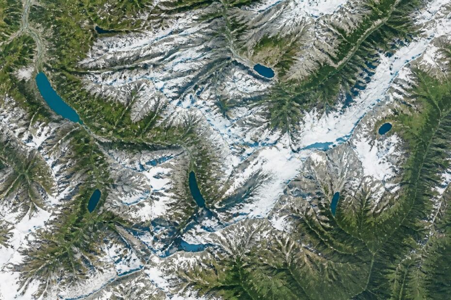 découvrez la cartographie détaillée du relief alpin en suisse sur google maps, pour explorer montagnes, vallées et paysages naturels impressionnants.
